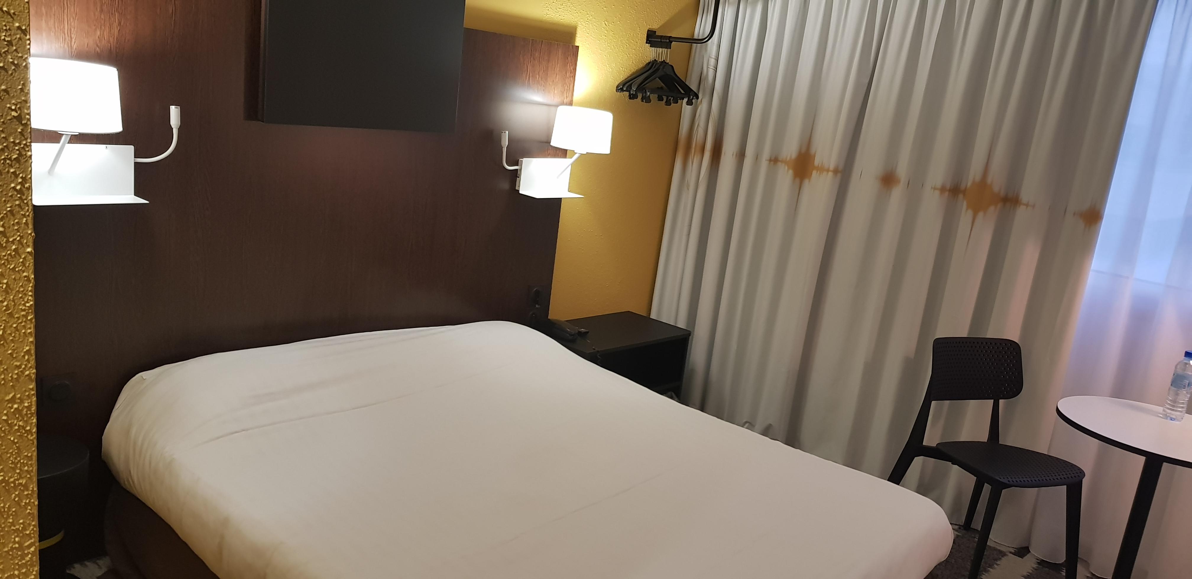 Hotel ibis Styles Massy Opéra Esterno foto