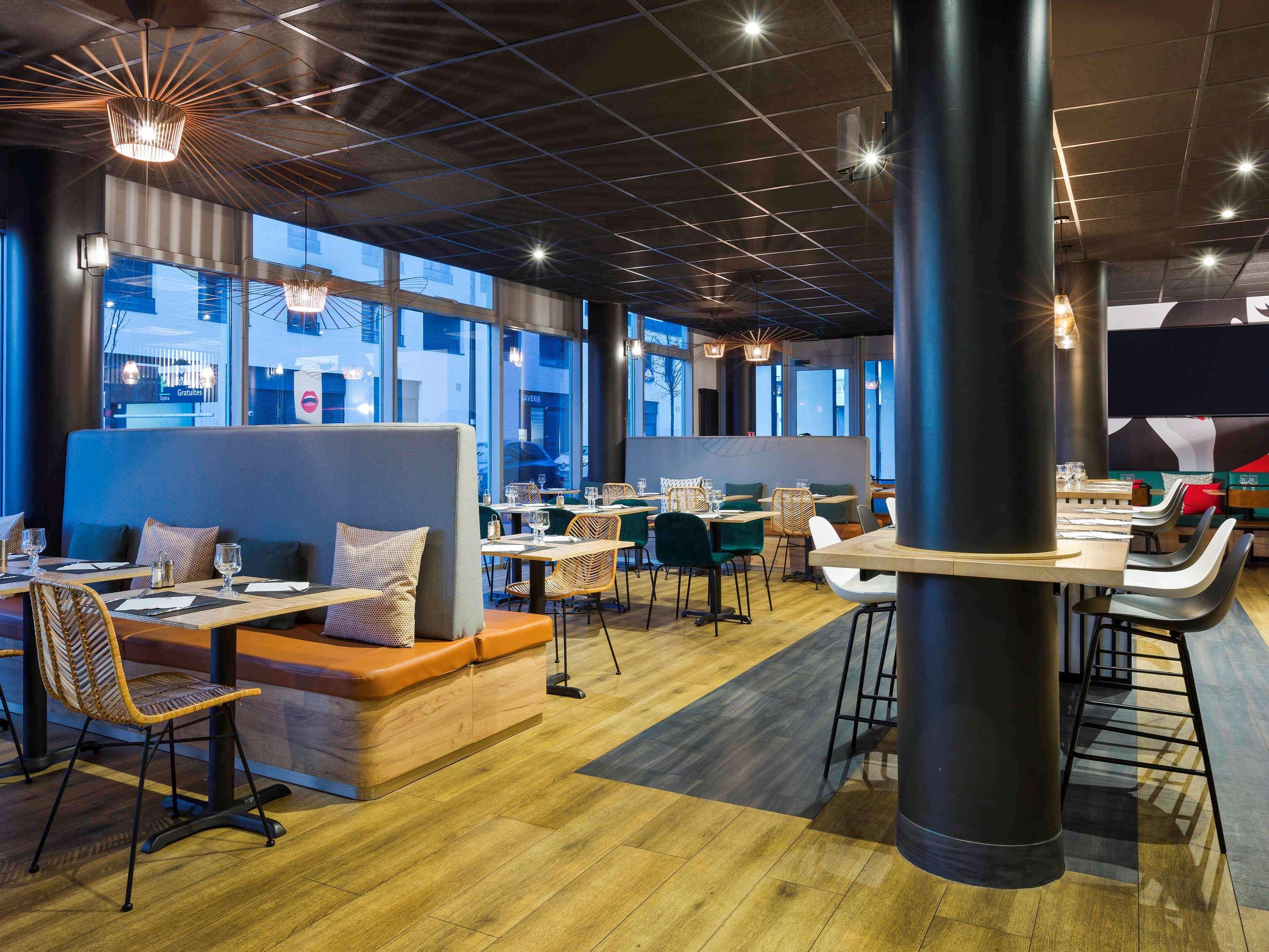 Hotel ibis Styles Massy Opéra Esterno foto