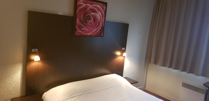 Hotel ibis Styles Massy Opéra Esterno foto