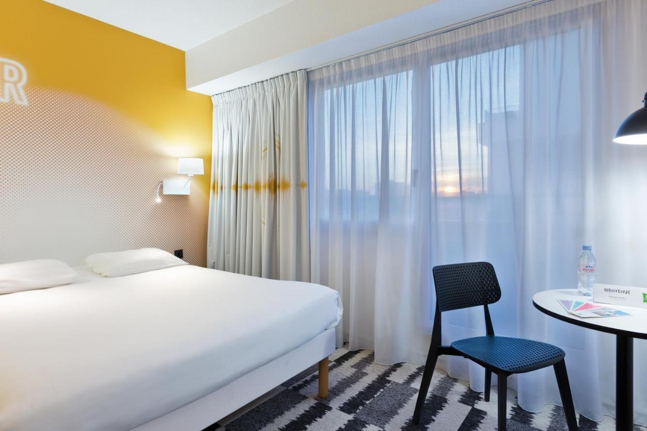 Hotel ibis Styles Massy Opéra Esterno foto