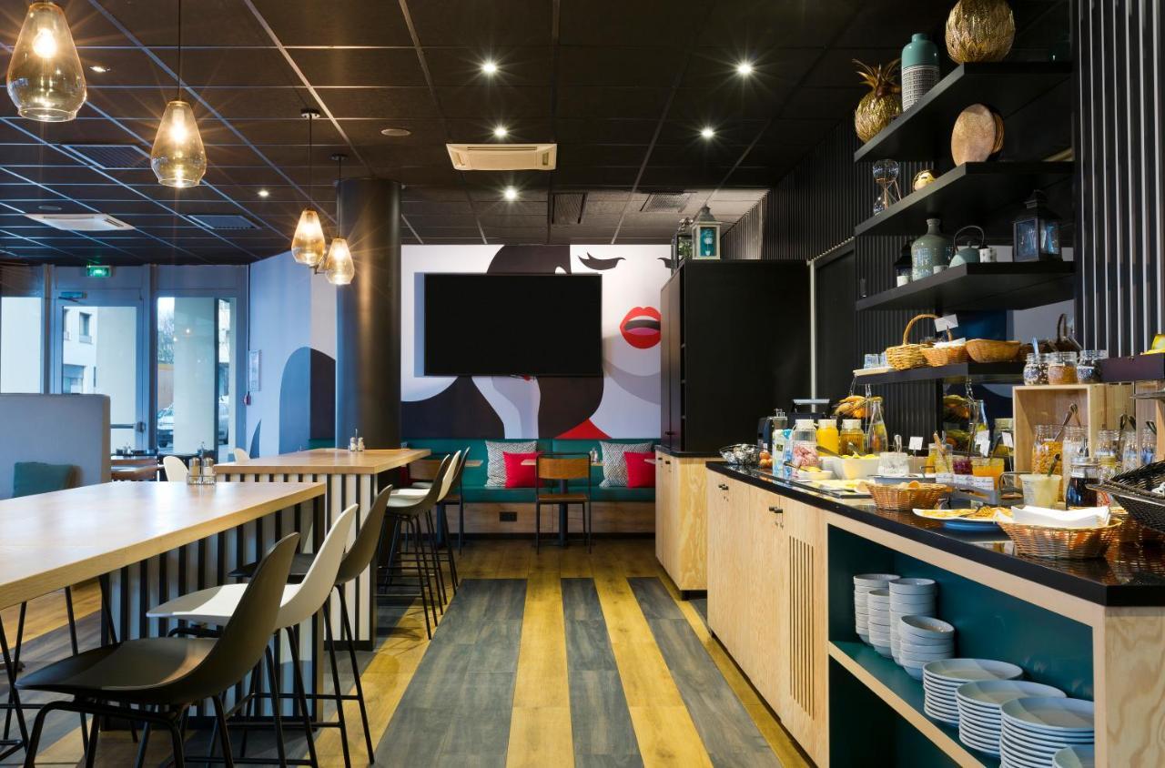Hotel ibis Styles Massy Opéra Esterno foto